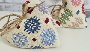 Welsh Blanket Tapestry Cotton Heart