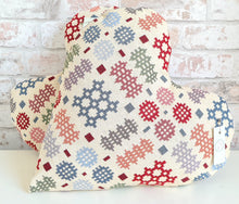 Load image into Gallery viewer, Heart Shaped Welsh Tapestry Cushion