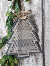 Load image into Gallery viewer, Flat Christmas Tree Decoration