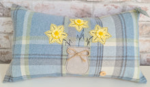 Load image into Gallery viewer, Rectangle Cushion with Daffodil Vase
