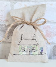 Load image into Gallery viewer, Welsh Cottage Lavender Bag