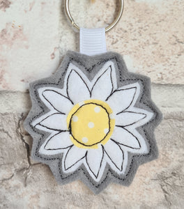 Daisy Keyring