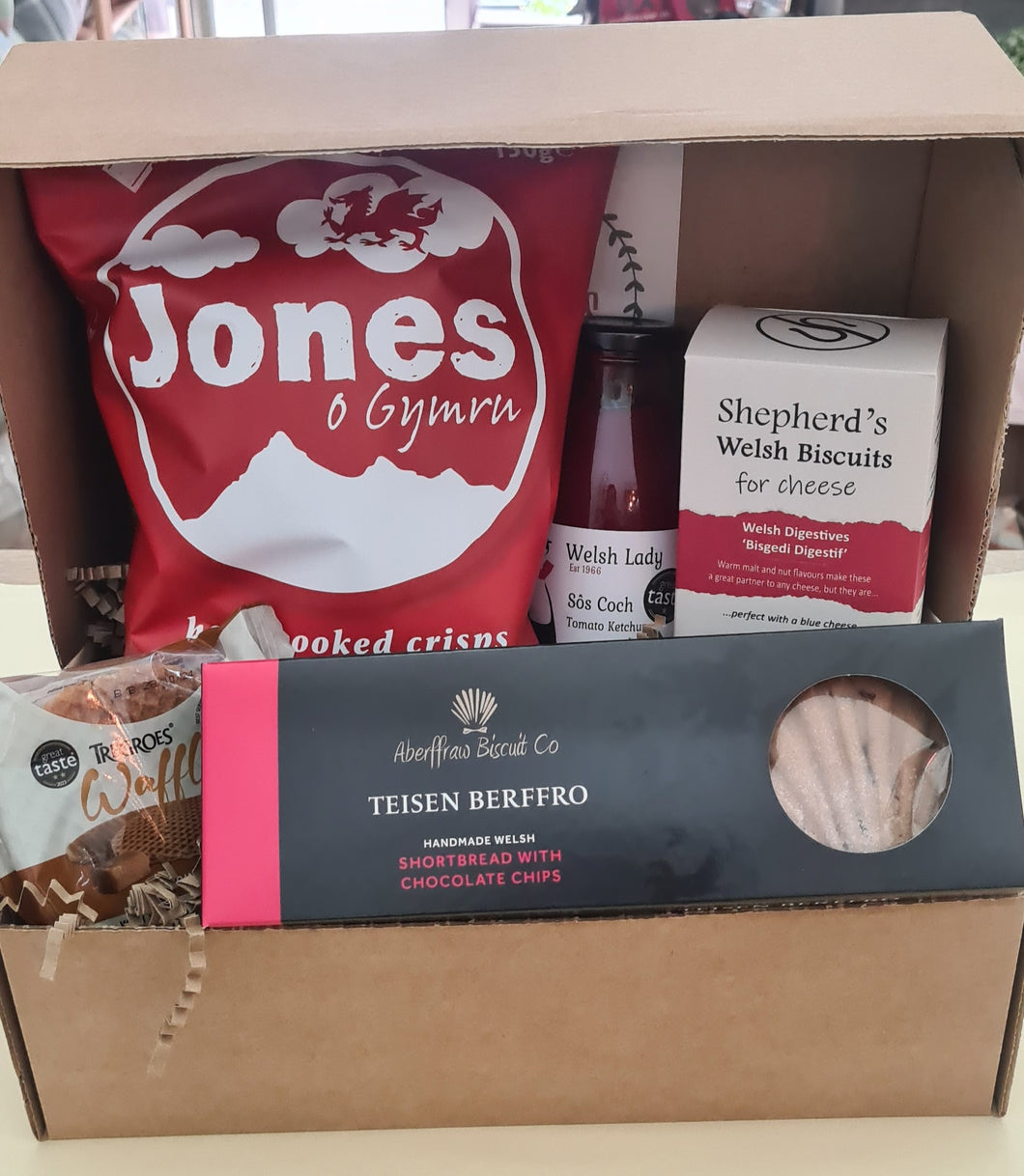 RED Welsh Hamper