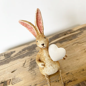 Shelf Sitting Rabbit White Heart, 18cm