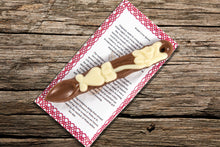 Load image into Gallery viewer, Cwtsh Chocolate love spoon