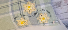 Load image into Gallery viewer, Personalised Cushion - Rectangle with Daffodils