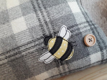 Load image into Gallery viewer, Bee Cushion