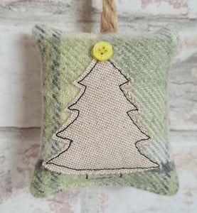 Christmas Tree Hanger