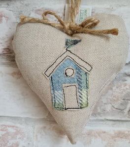 Beach Hut Heart - 5 Colours to Choose From